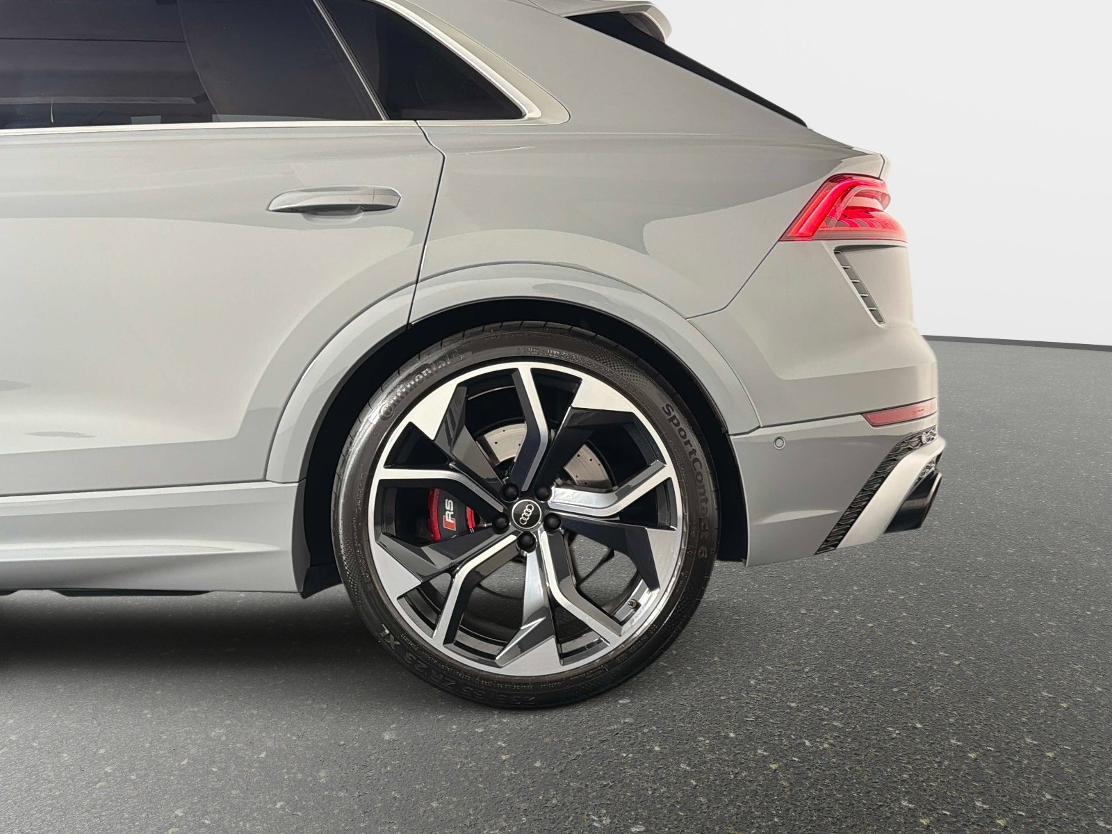 Used 2024 Audi RS Q8 AWD/4WD image 15