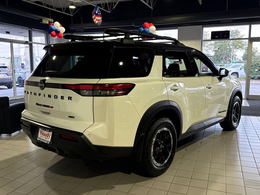 Used 2024 Nissan Pathfinder Rock Creek AWD/4WD image 8
