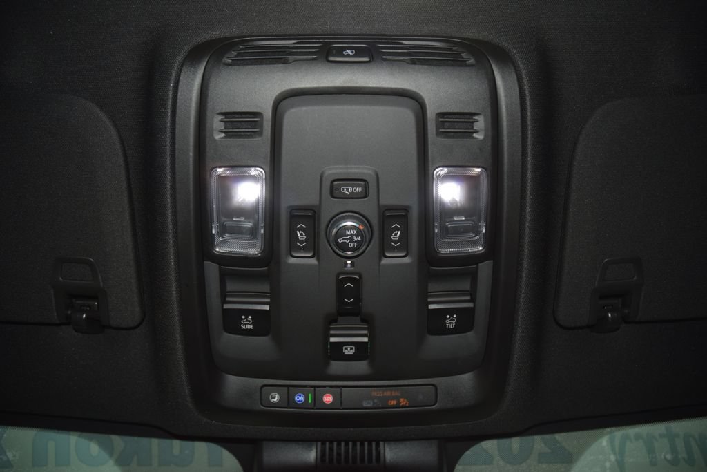 Used 2025 GMC Yukon XL Denali Ultimate w/ LPO, Floor Liner Package AWD/4WD image 54