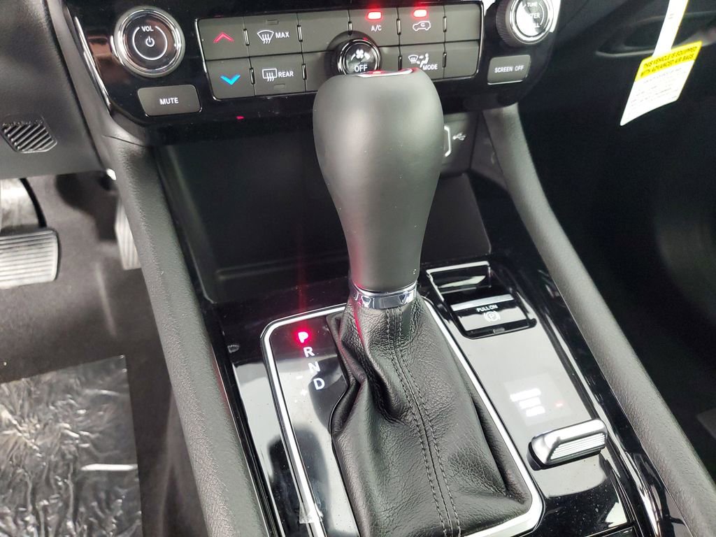 New 2026 Jeep Compass Latitude image 18
