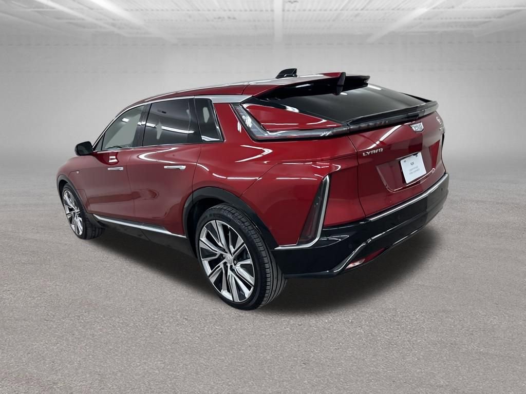 Certified 2024 Cadillac Lyriq Luxury w/ LPO, Floor Liner Package image 7