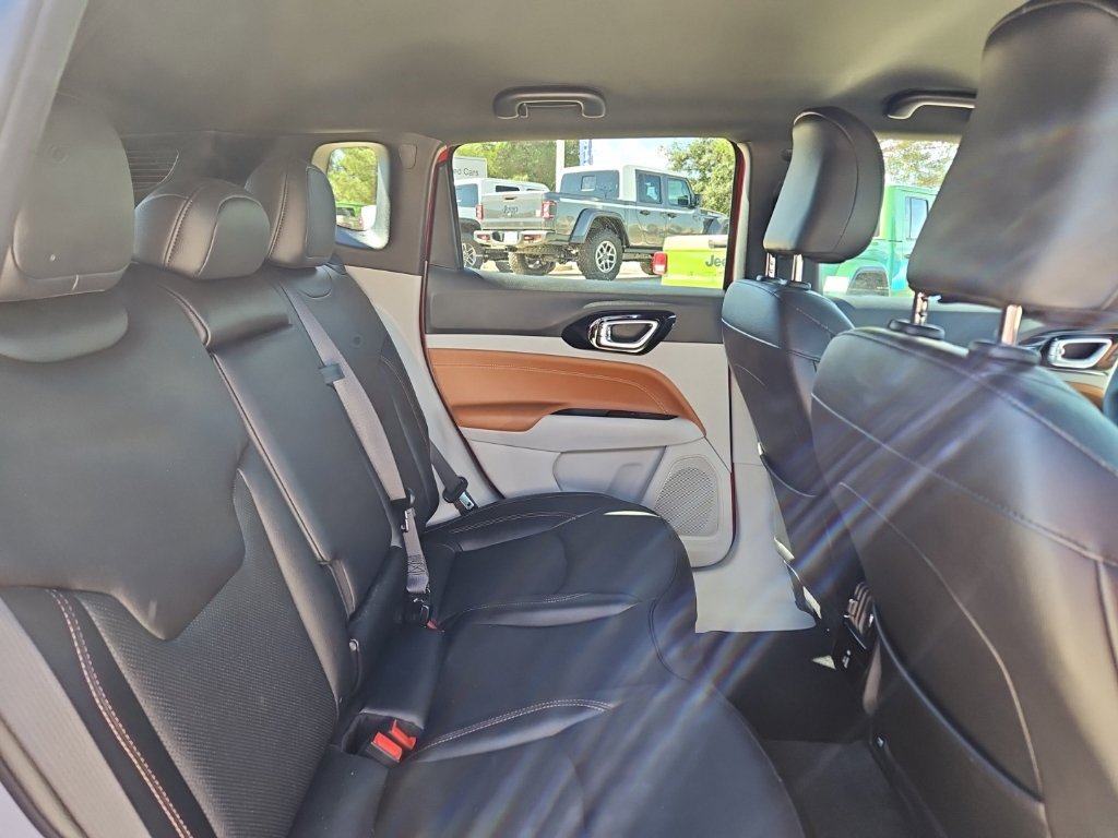 Used 2024 Jeep Compass Limited w/ Elite Group AWD/4WD image 27