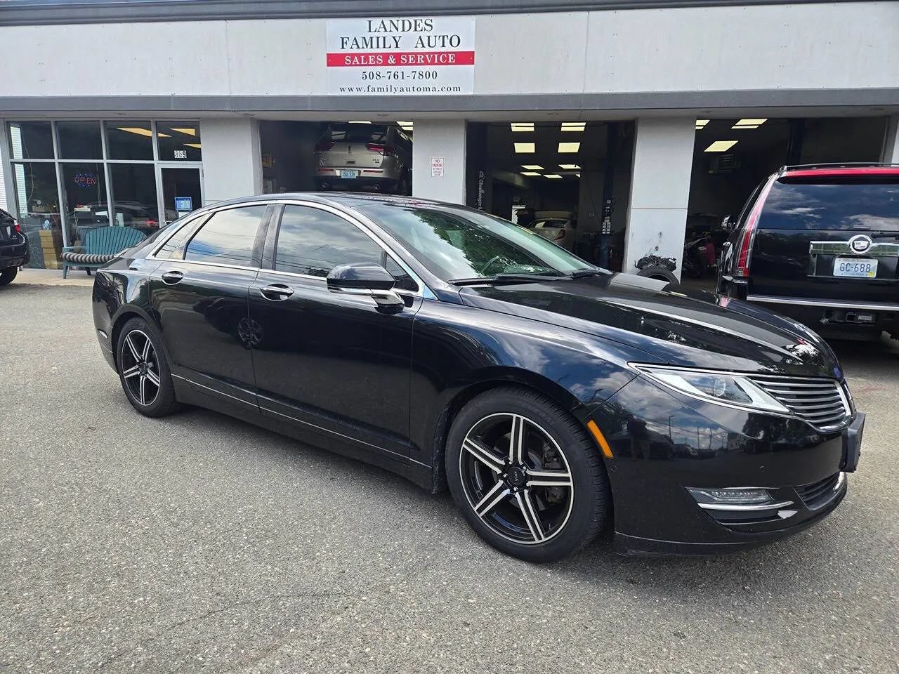 Used 2016 Lincoln MKZ AWD w/ Equipment Group 300A Reserve image 24