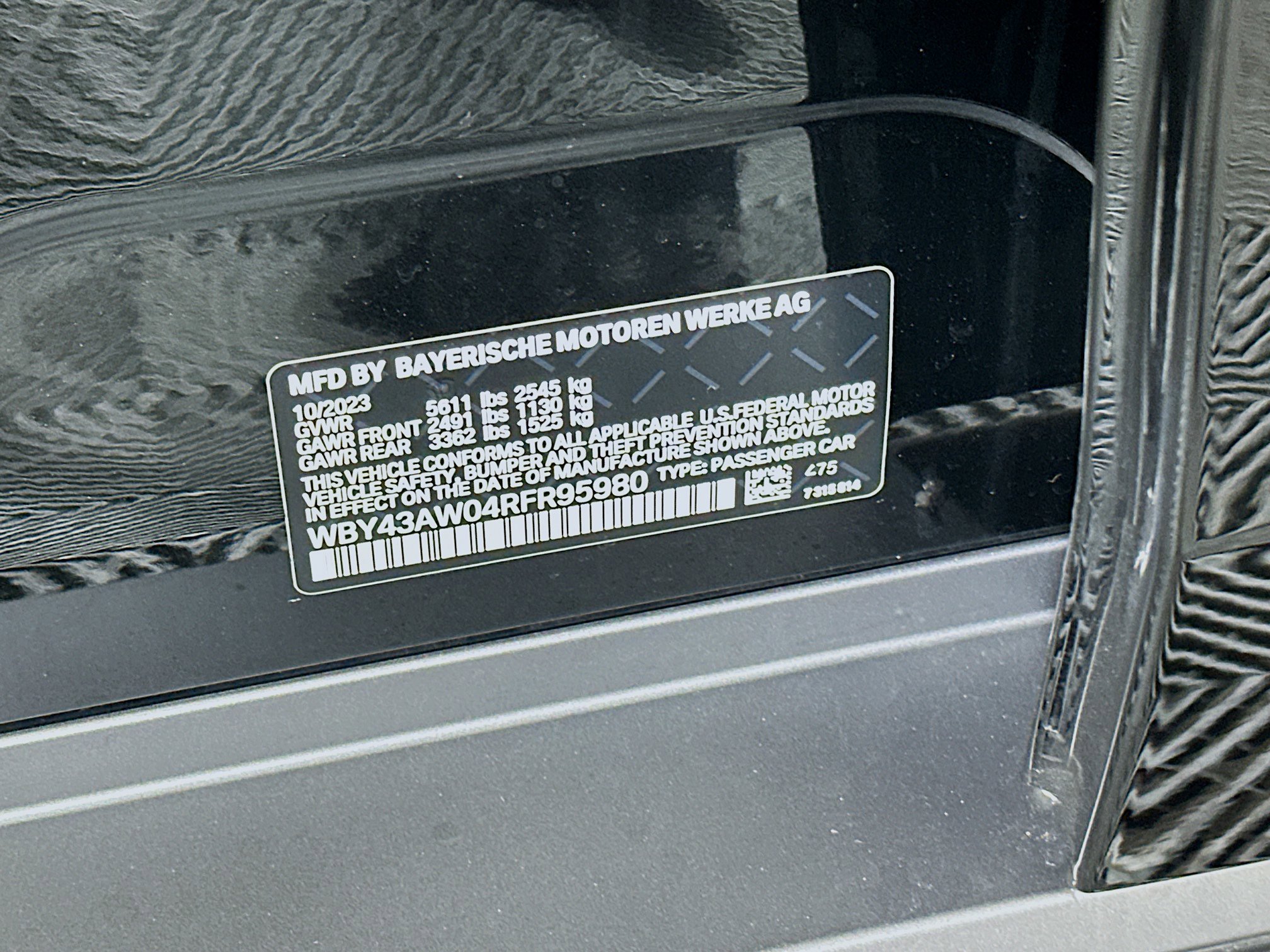 Used 2024 BMW i4 eDrive35 w/ Convenience Package image 12