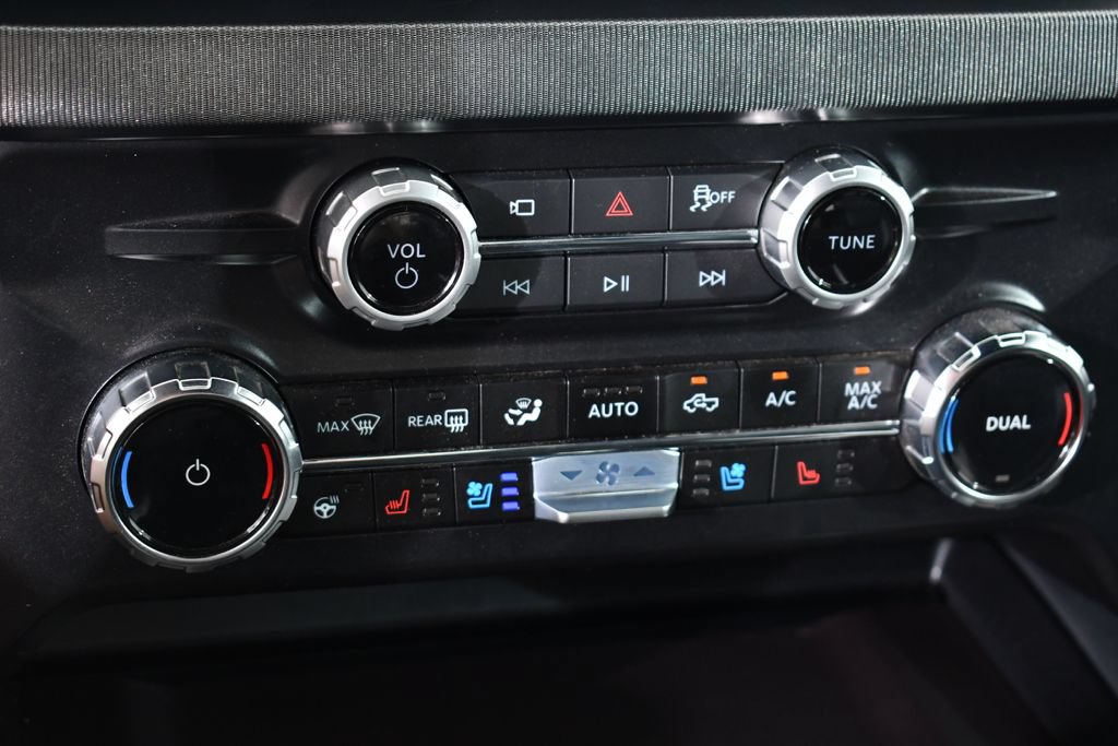 Used 2026 Ford F350 Platinum AWD/4WD image 29