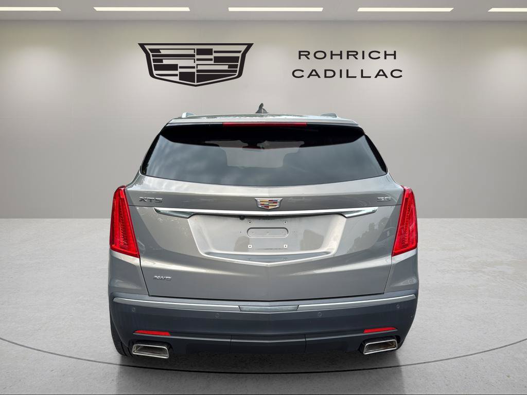 Used 2018 Cadillac XT5 Luxury w/ Driver Awareness Package AWD/4WD image 7