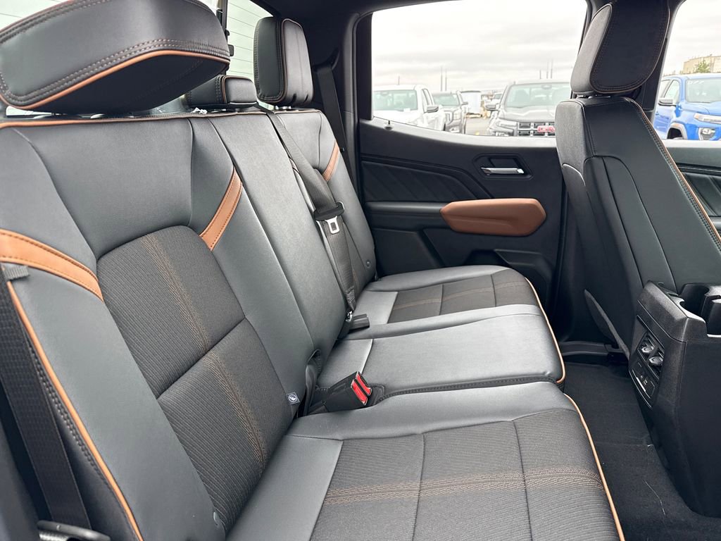 New 2026 GMC Canyon AT4 image 36