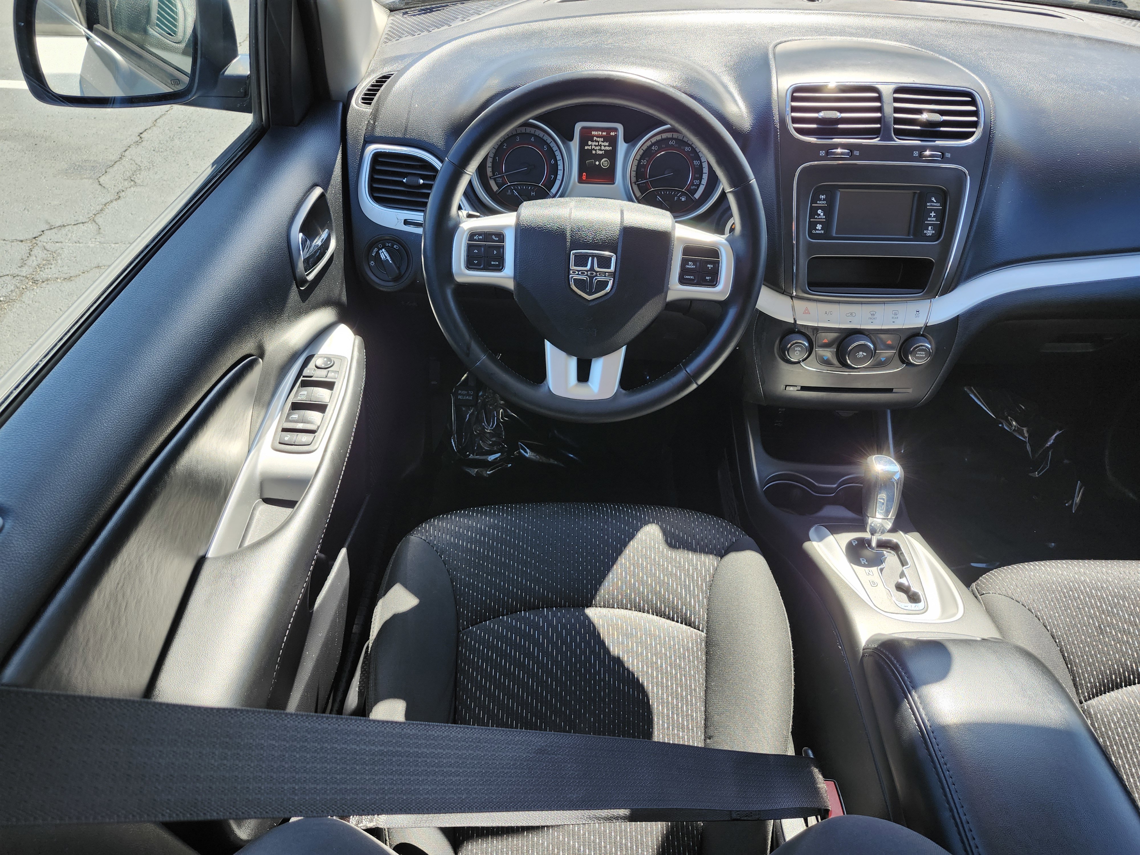 Used 2018 Dodge Journey SE w/ Connectivity Group image 25