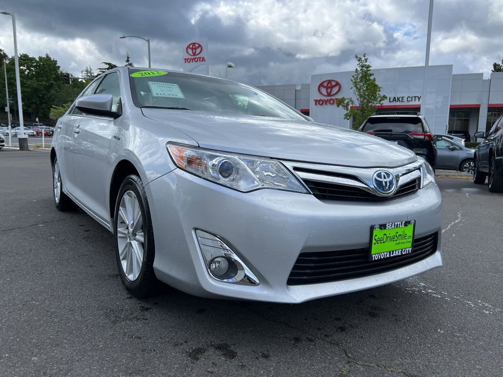 Used 2012 Toyota Camry XLE w/ Leather Pkg FWD image 1