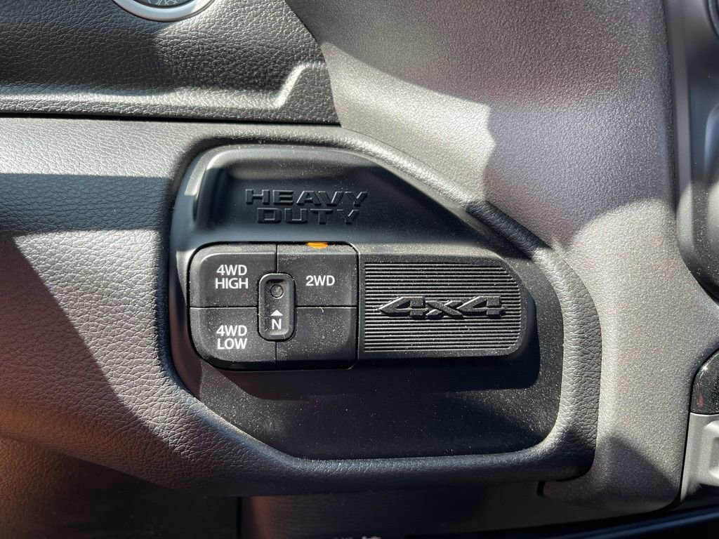 New 2024 RAM 3500 Tradesman w/ Chrome Appearance Group AWD/4WD image 17