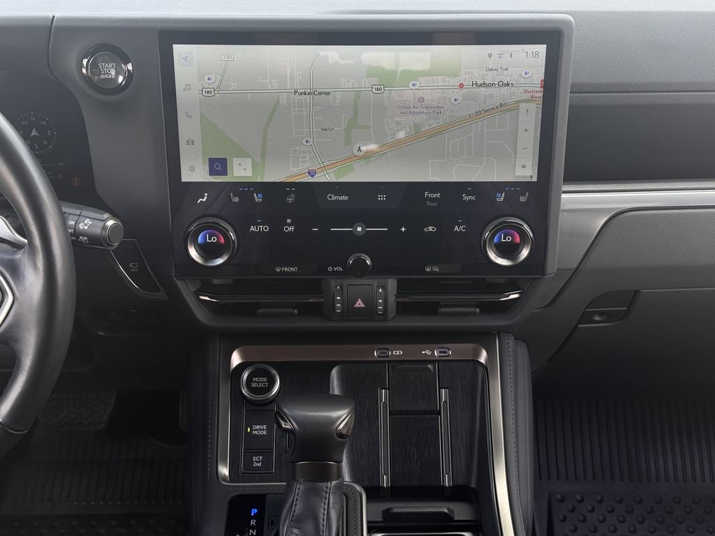 Used 2024 Lexus GX 550 w/ Accessory Package (2T) AWD/4WD image 17