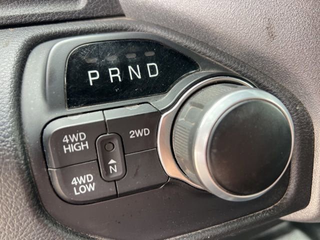 Used 2024 RAM 2500 Tradesman w/ Chrome Appearance Group AWD/4WD image 10