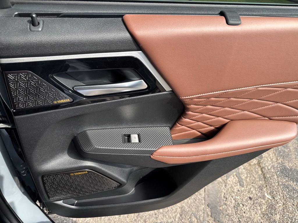 New 2026 Mitsubishi Outlander SEL FWD image 44