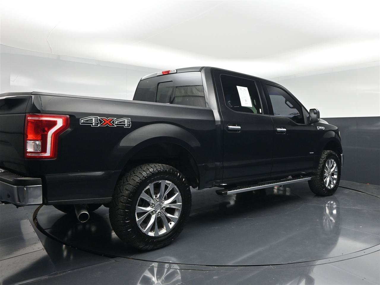 Used 2015 Ford F150 XLT w/ Equipment Group 302A Luxury AWD/4WD image 6