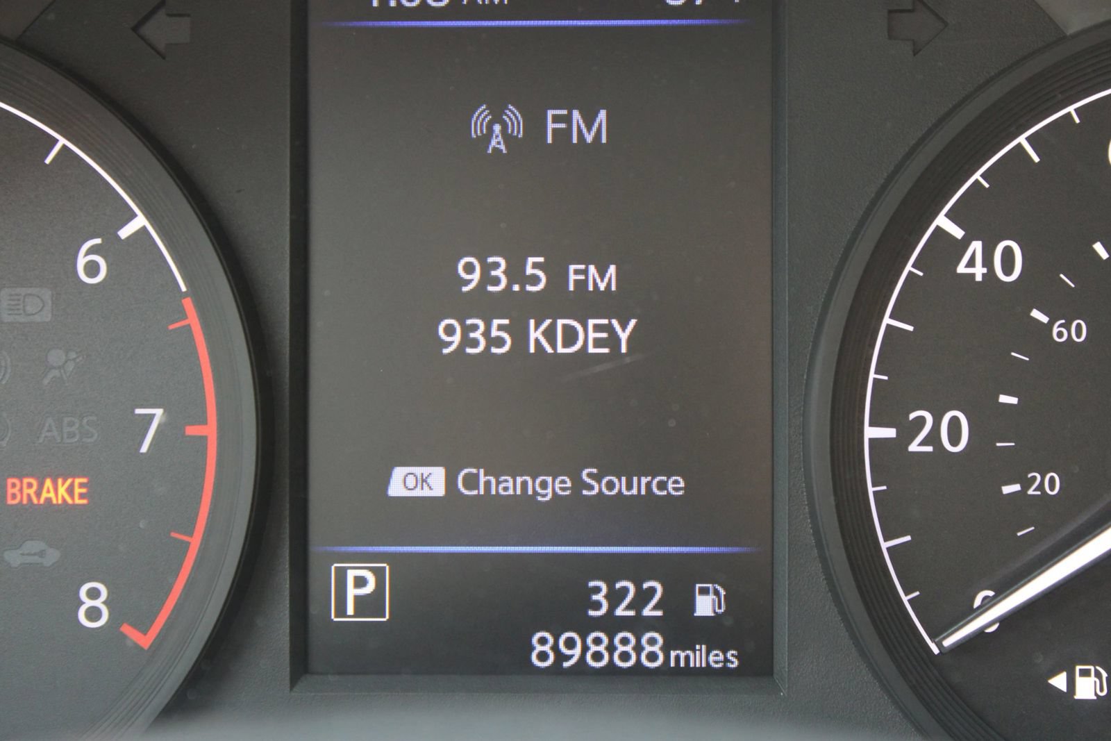 Used 2024 Nissan Altima 2.5 S FWD image 25