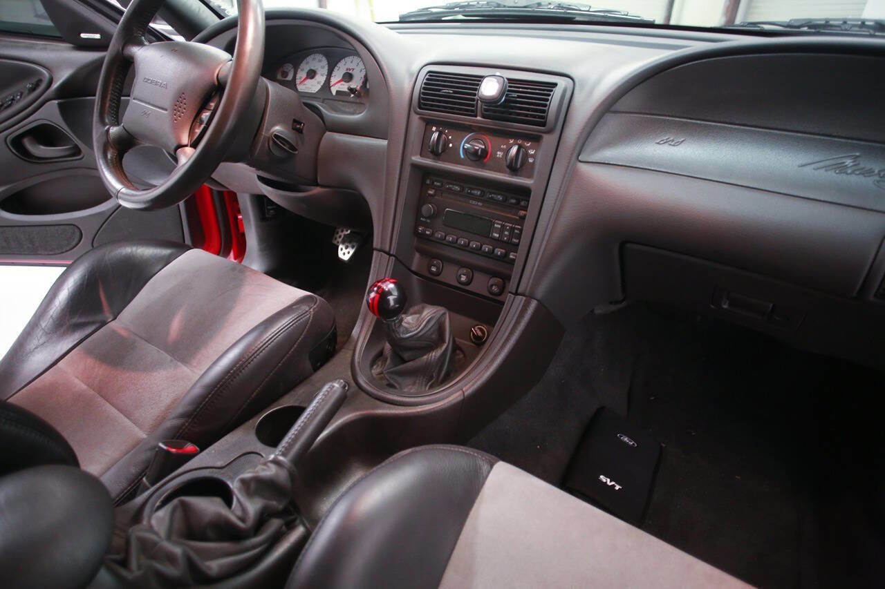 Used 2004 Ford Mustang Cobra RWD image 22