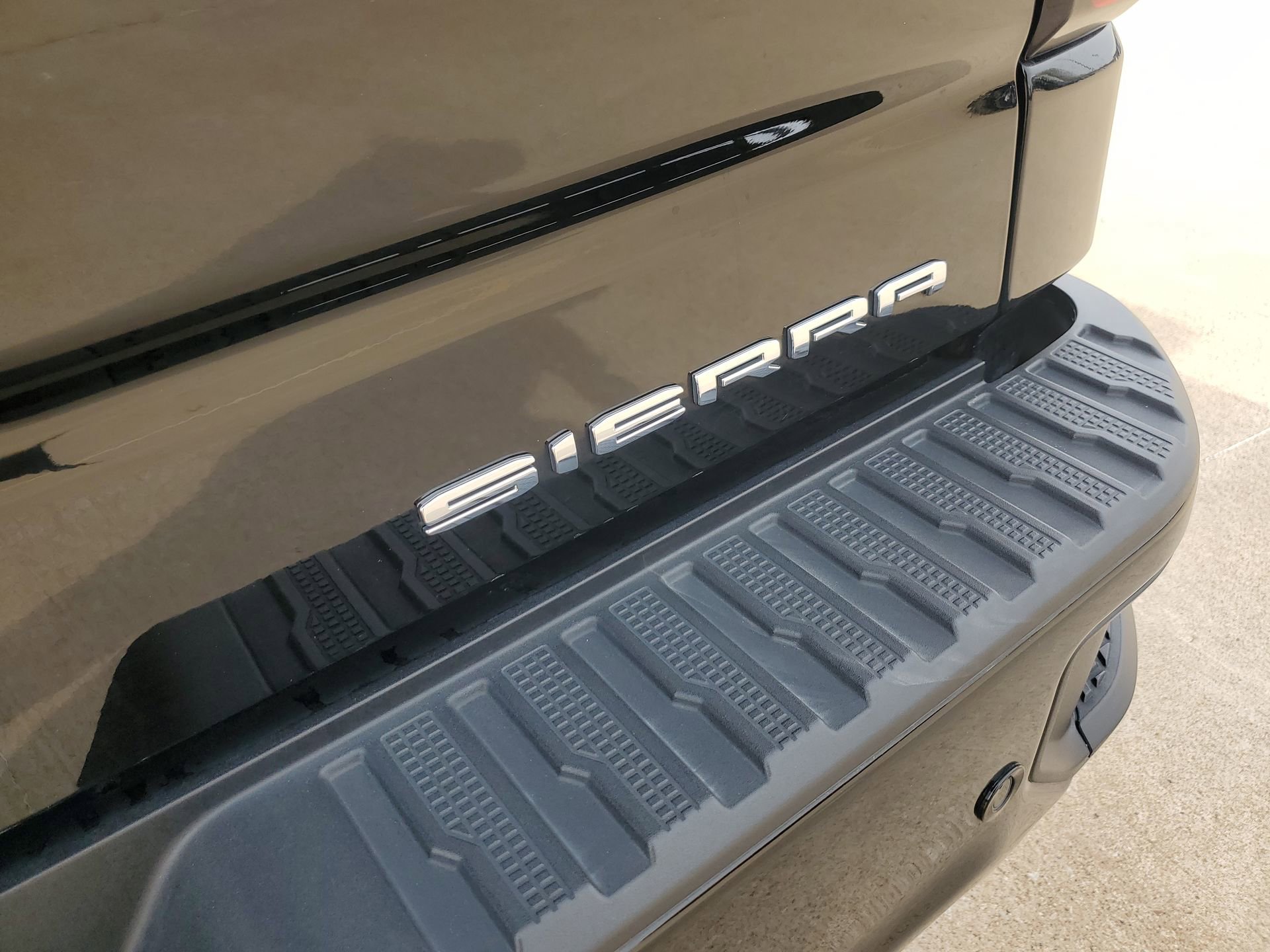 Certified 2022 GMC Sierra 1500 Denali w/ Denali Premium Package image 39