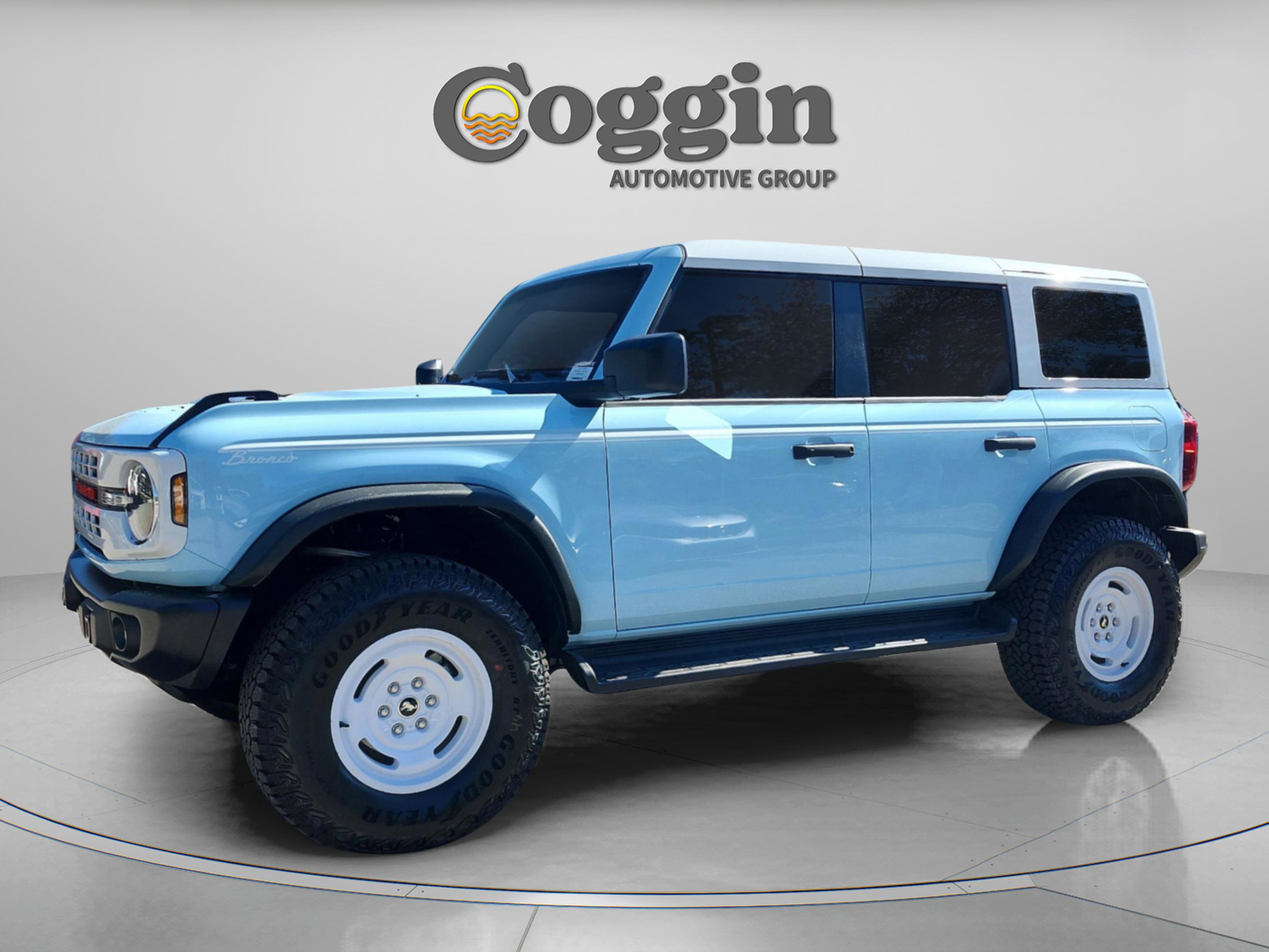 New 2025 Ford Bronco Heritage Edition image 2