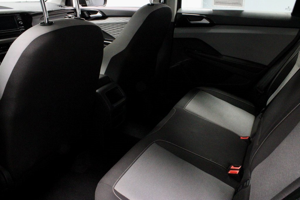 Used 2024 Volkswagen Taos S image 21