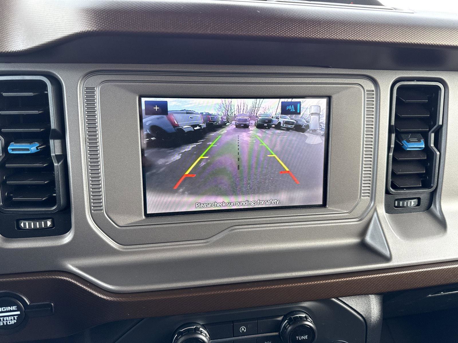 Used 2023 Ford Bronco Outer Banks AWD/4WD image 19