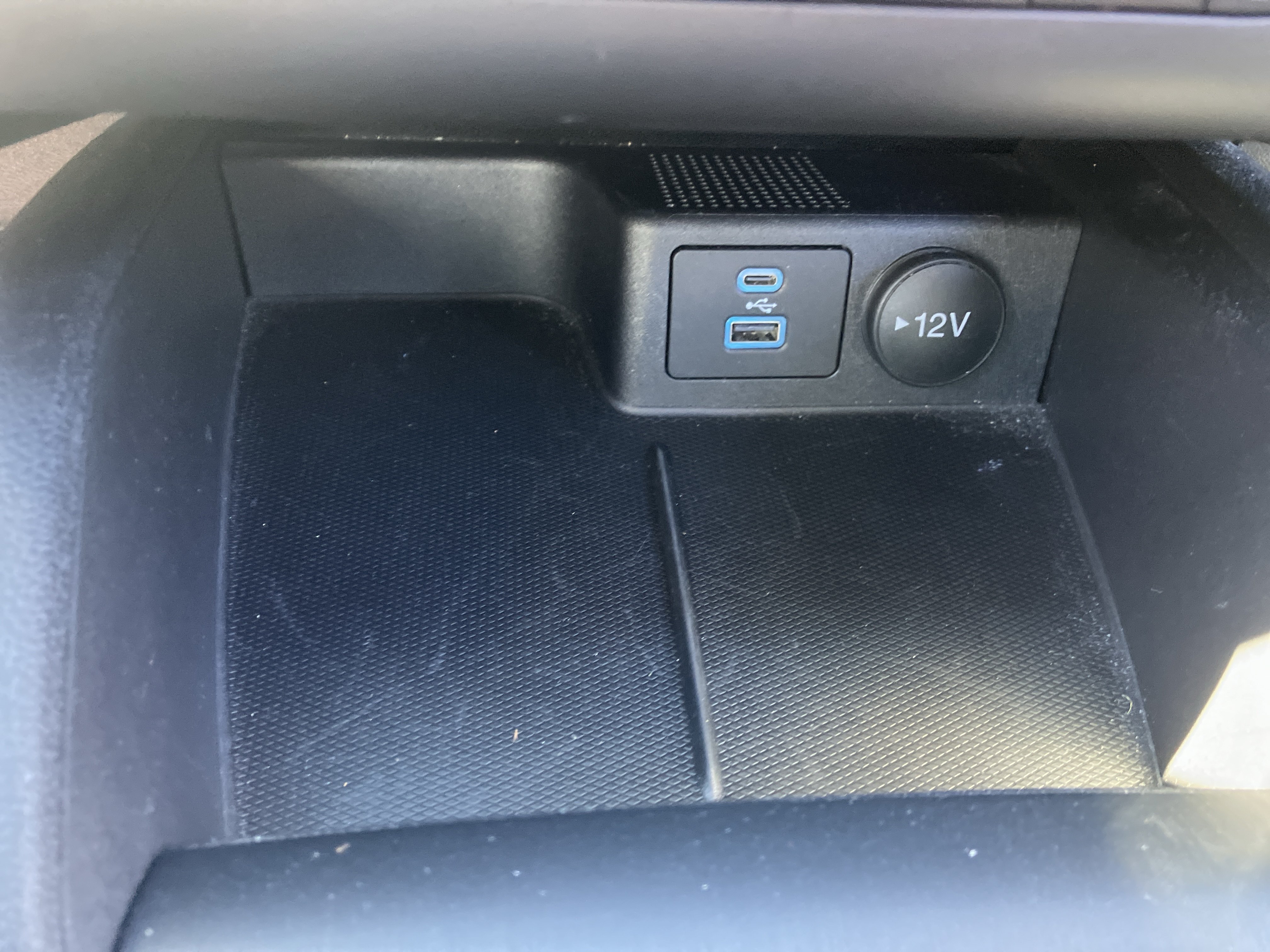 Used 2023 Ford Escape ST-Line AWD/4WD image 30
