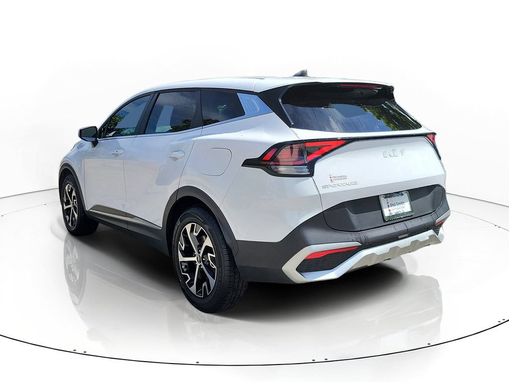 Certified 2024 Kia Sportage EX FWD image 7