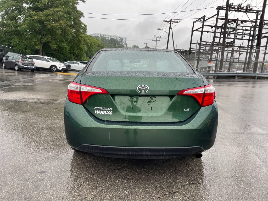 Used 2015 Toyota Corolla LE FWD image 4
