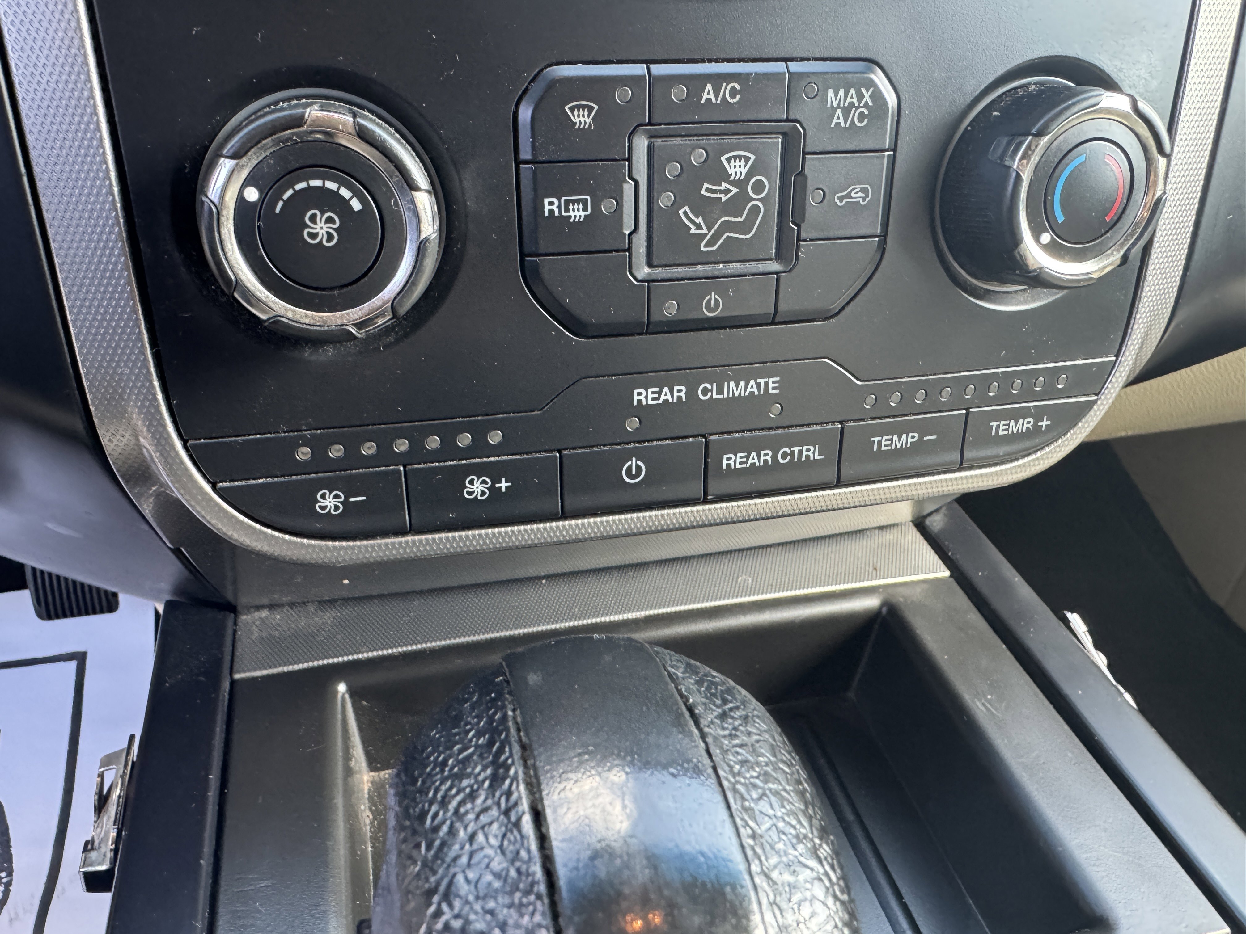 Used 2015 Ford Expedition EL XL w/ Equipment Group 101B image 14