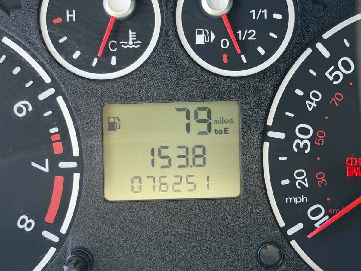 Used 2012 Ford Transit Connect XLT Premium w/ Taxi Pkg FWD image 12