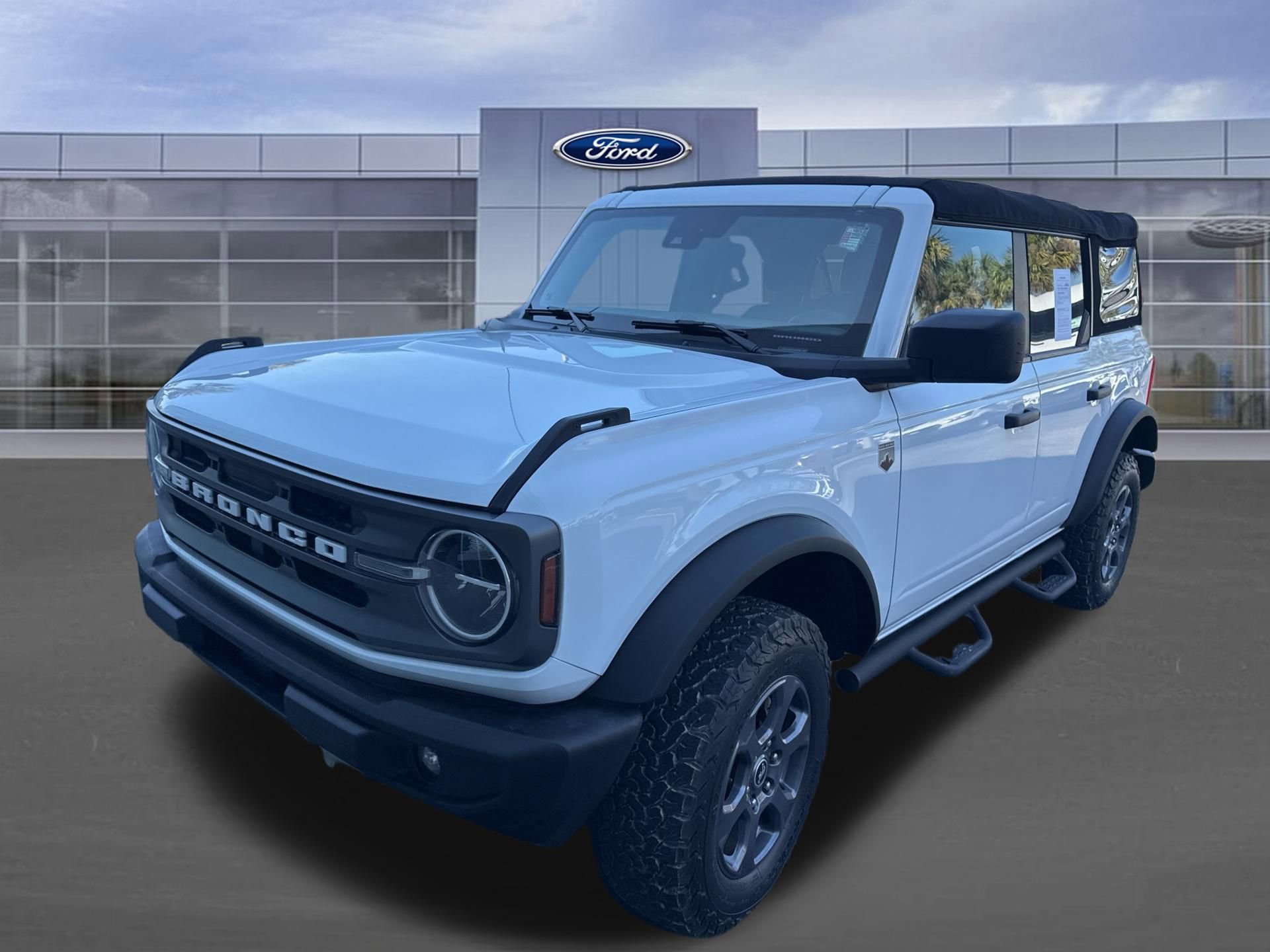 Used 2023 Ford Bronco Big Bend AWD/4WD image 8