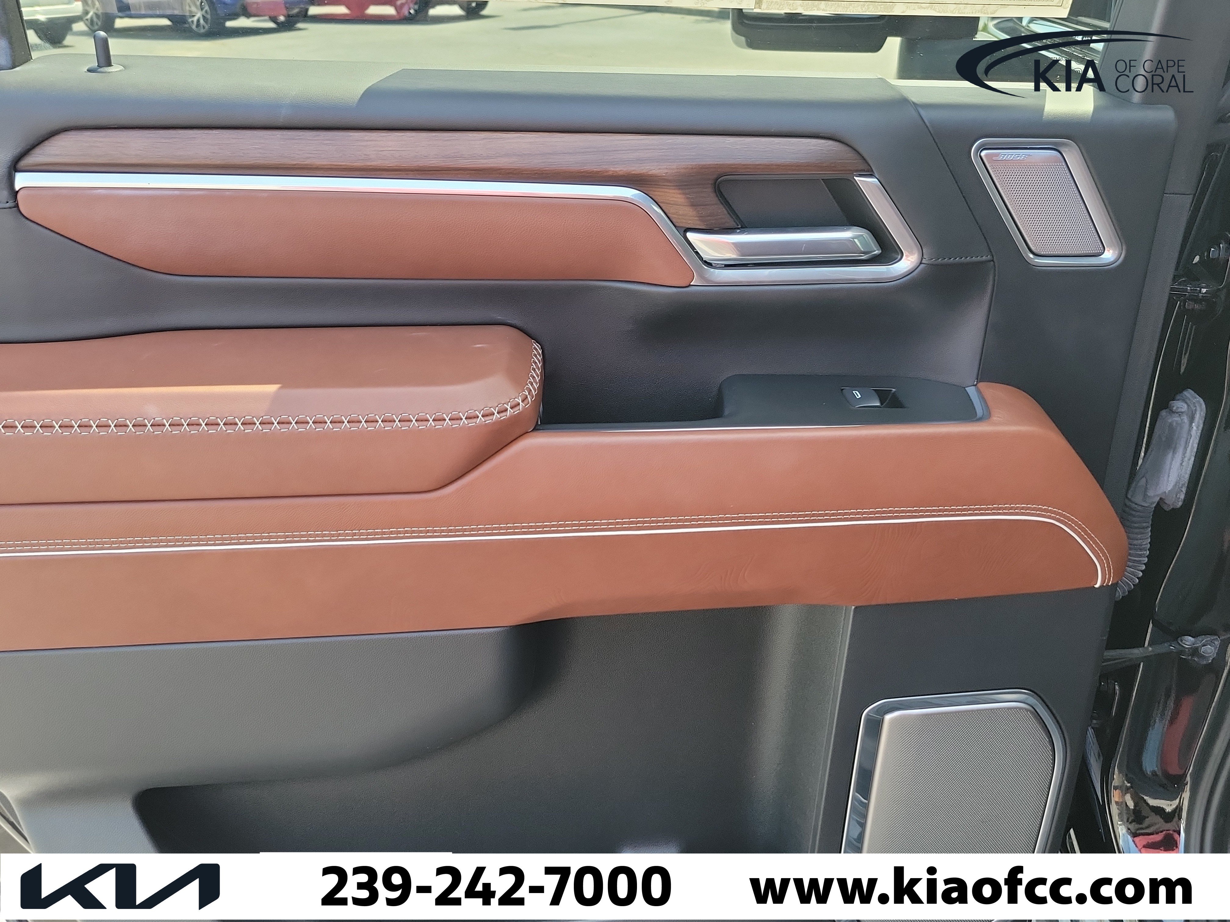 Used 2024 GMC Sierra 3500 Denali Ultimate AWD/4WD image 14