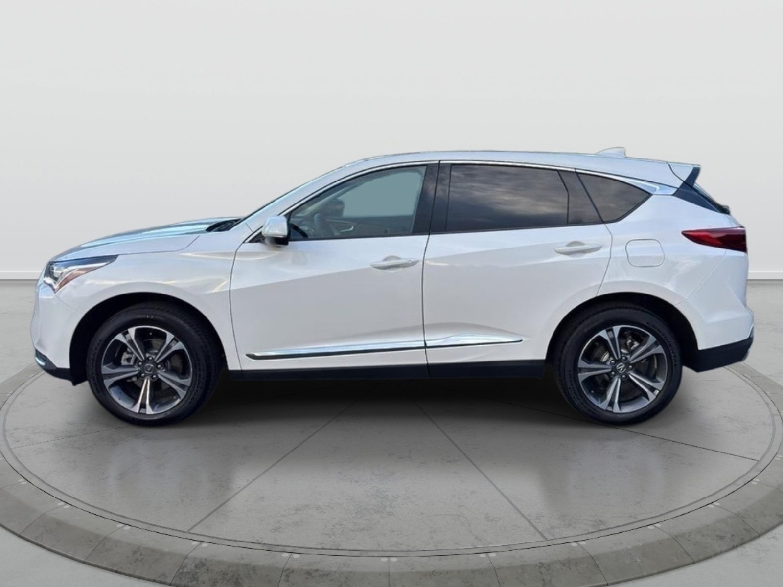 Certified 2026 Acura RDX w/ Technology Package AWD/4WD image 4