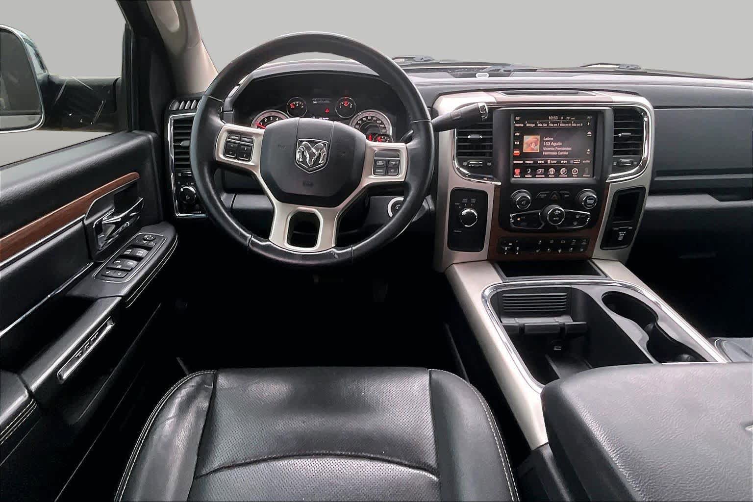 Used 2016 RAM 2500 Laramie AWD/4WD image 5