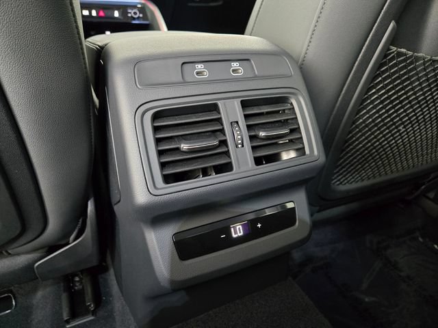 Used 2025 Audi Q5 Premium Plus AWD/4WD image 13