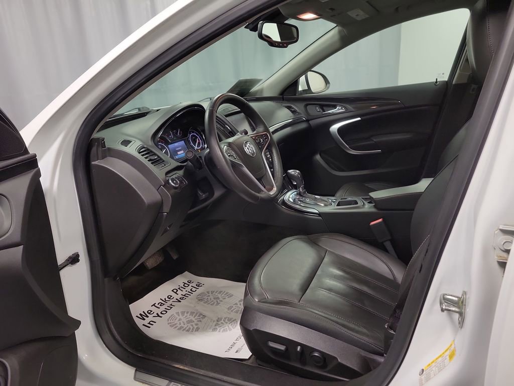 Used 2014 Buick Regal Premium image 12