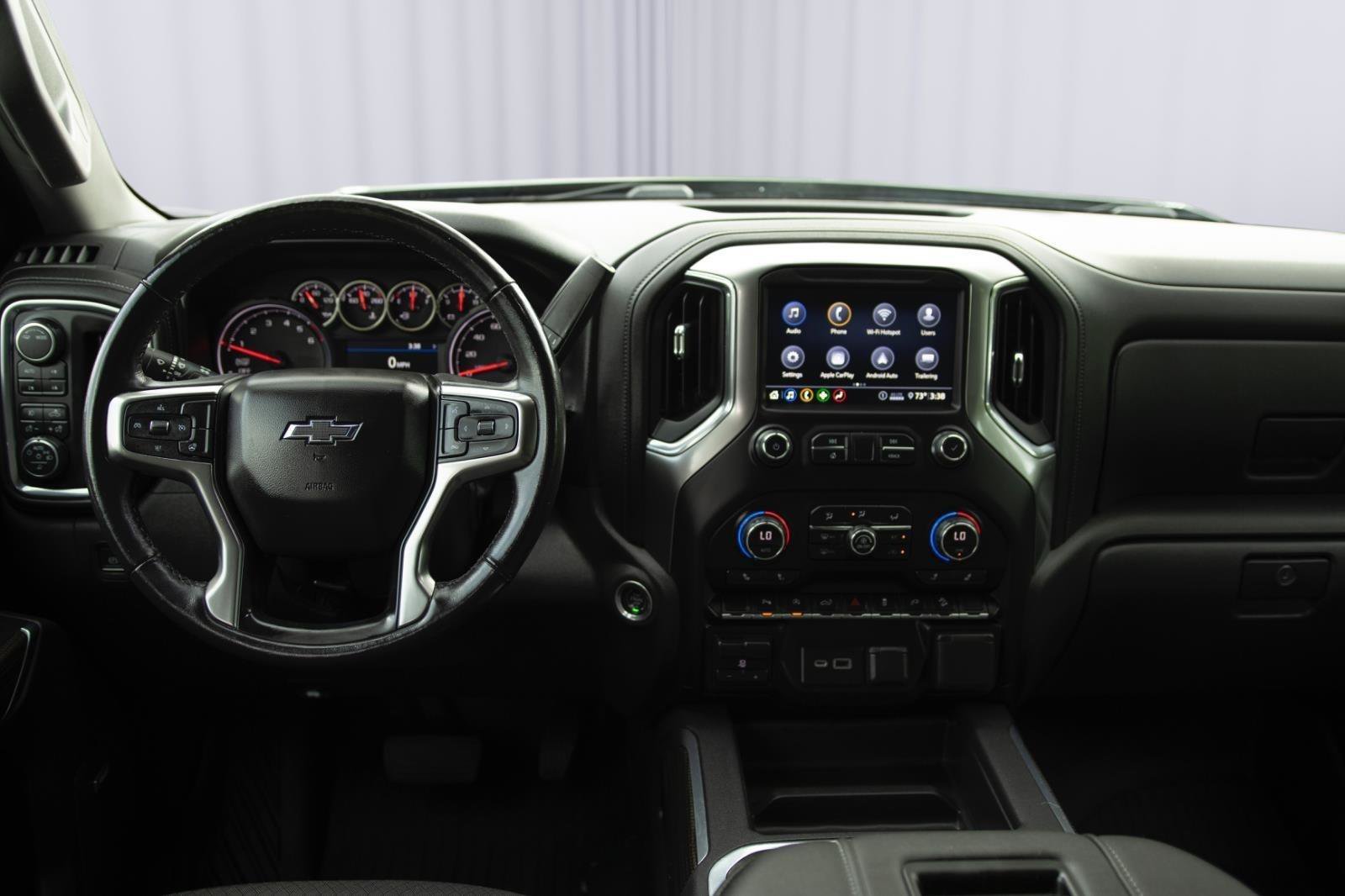 Used 2020 Chevrolet Silverado 1500 RST AWD/4WD image 3