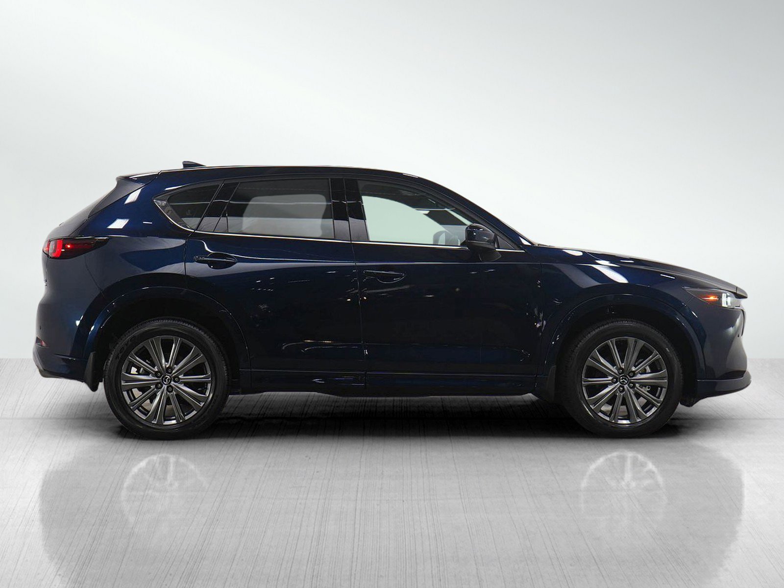 Certified 2025 MAZDA CX-5 Signature image 6