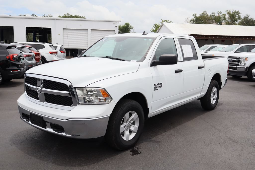 Used 2022 RAM 1500 Classic SLT w/ Electronics Group AWD/4WD image 5