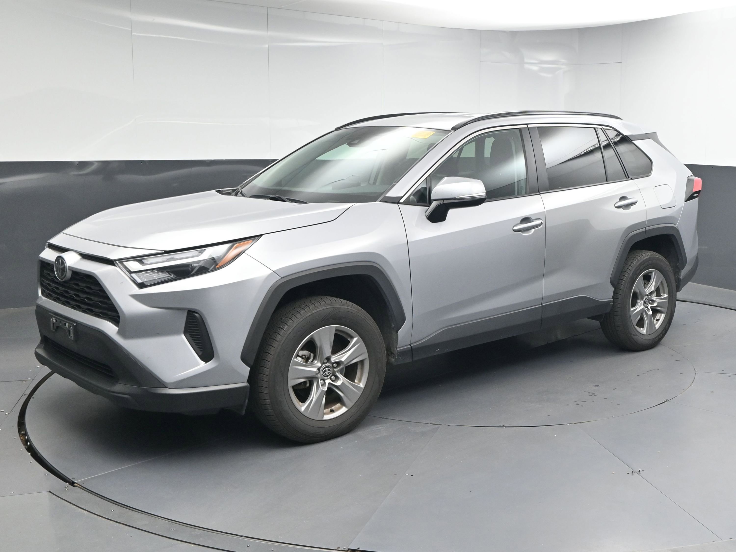 Certified 2024 Toyota RAV4 XLE image 4