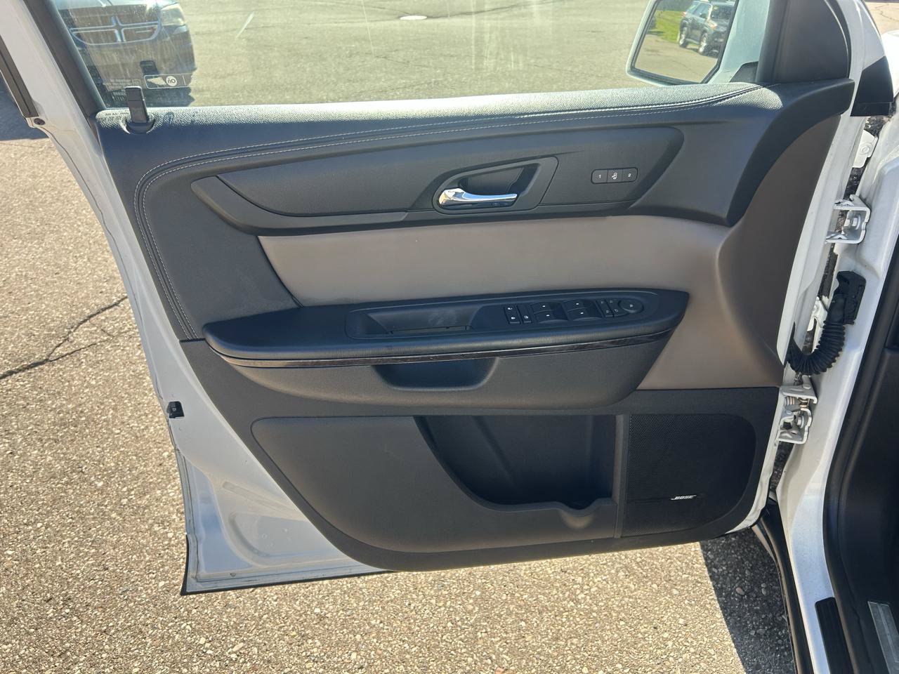 Used 2017 GMC Acadia Limited SLT AWD/4WD image 15