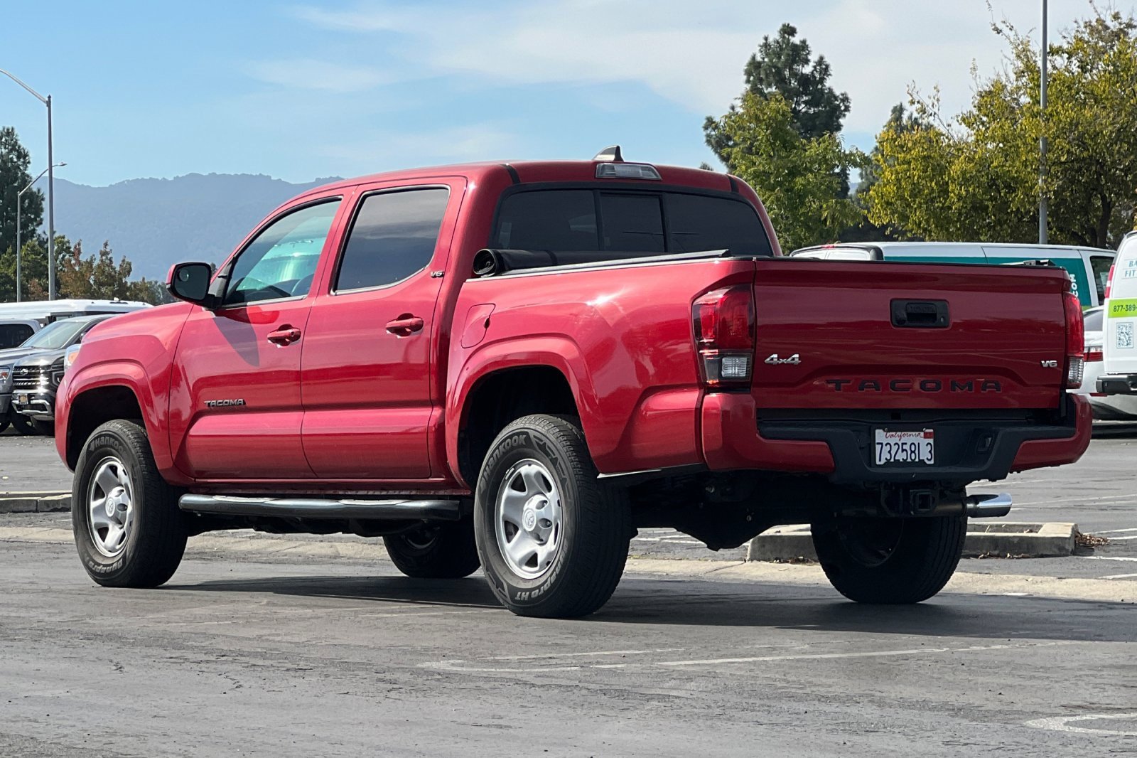 Used 2022 Toyota Tacoma SR image 6