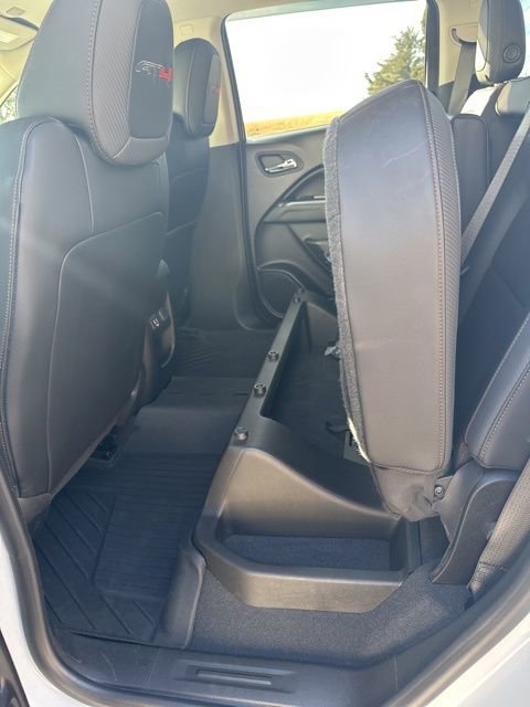 Used 2021 GMC Canyon AT4 w/ Driver Alert Package image 50