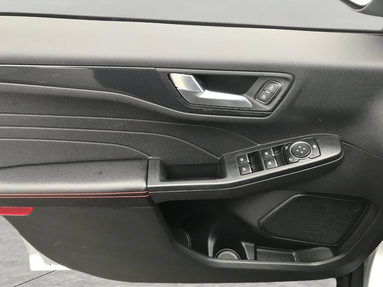 Used 2023 Ford Escape ST-Line w/ Tech Pack #1 image 25