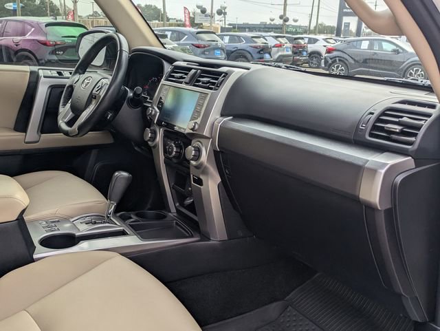 Used 2023 Toyota 4Runner SR5 Premium image 32