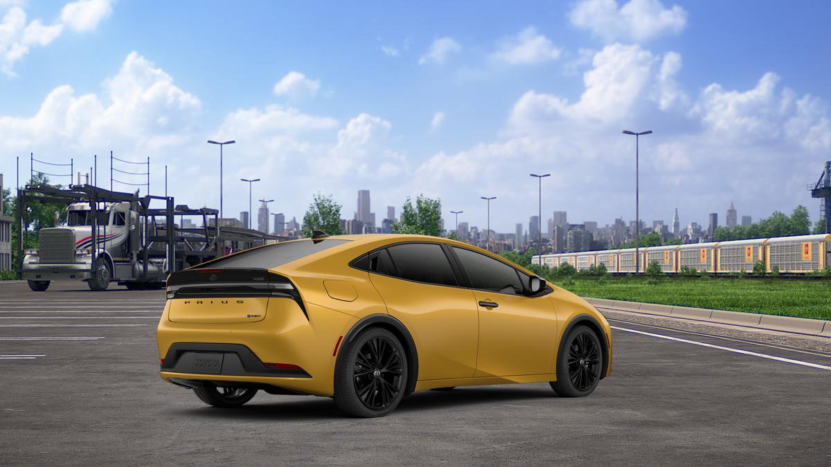 New 2026 Toyota Prius Plug-In Hybrid image 12