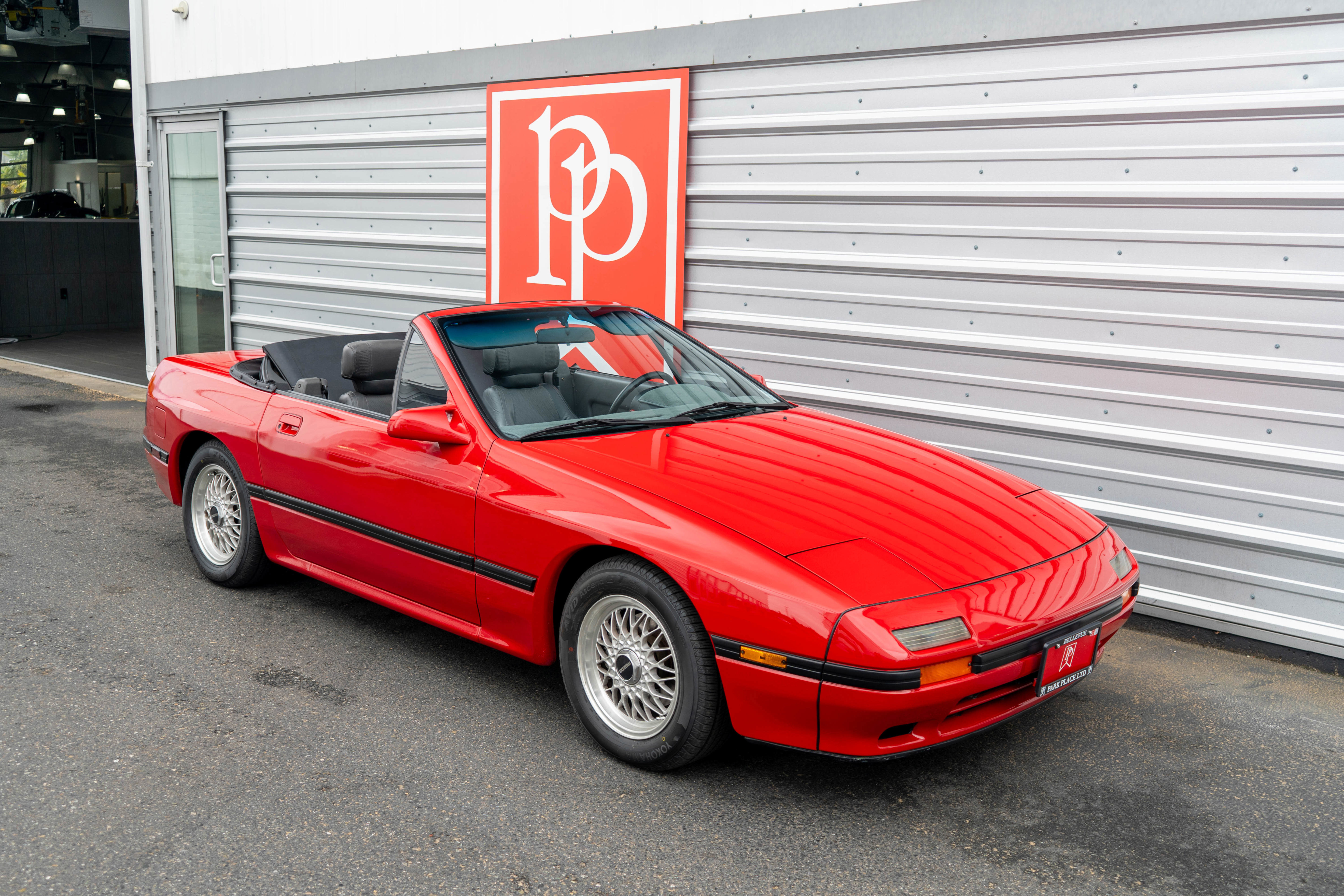 Used 1988 MAZDA RX-7 Convertible RWD image 40