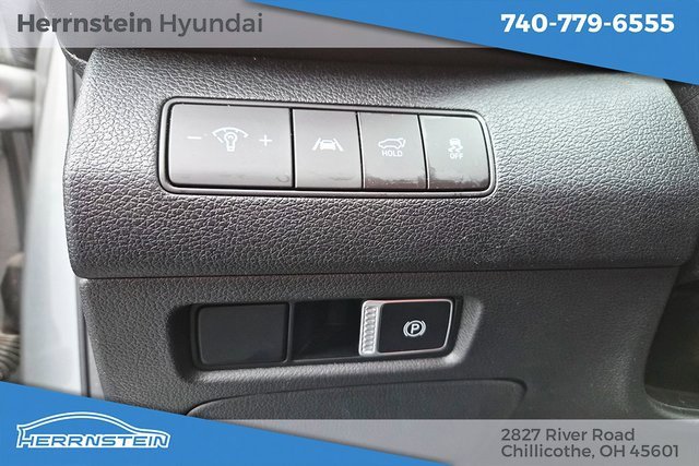 Certified 2023 Hyundai Santa Fe SEL image 18