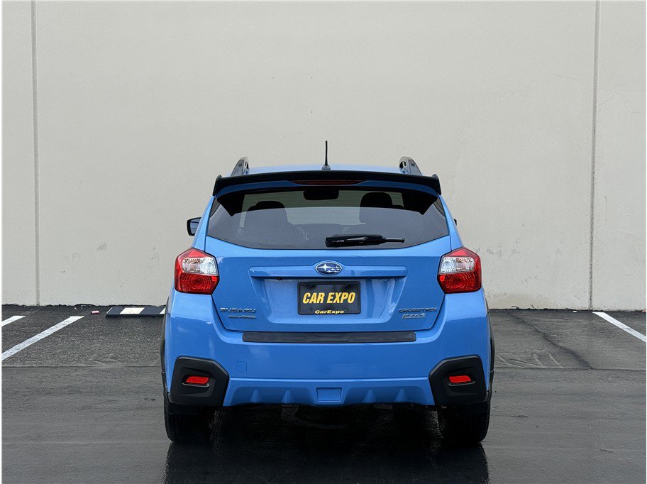 Used 2017 Subaru Crosstrek 2.0i image 5