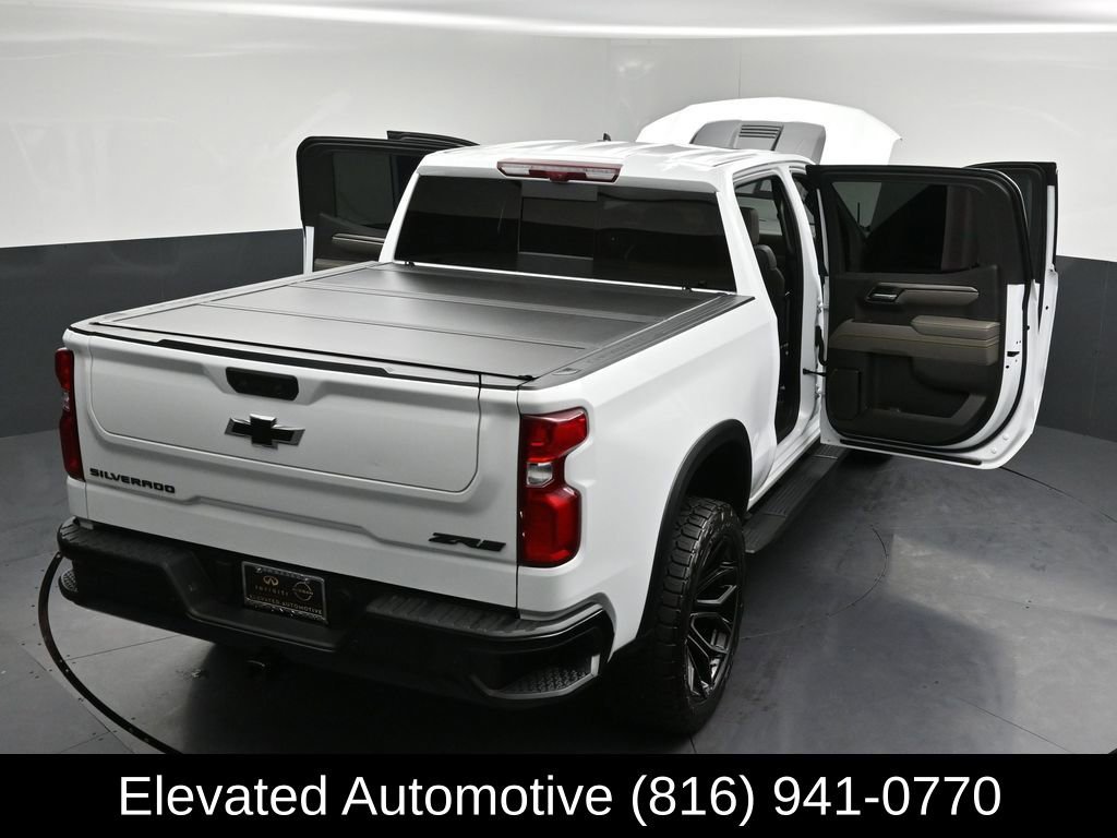 Used 2025 Chevrolet Silverado 1500 ZR2 w/ Technology Package image 36