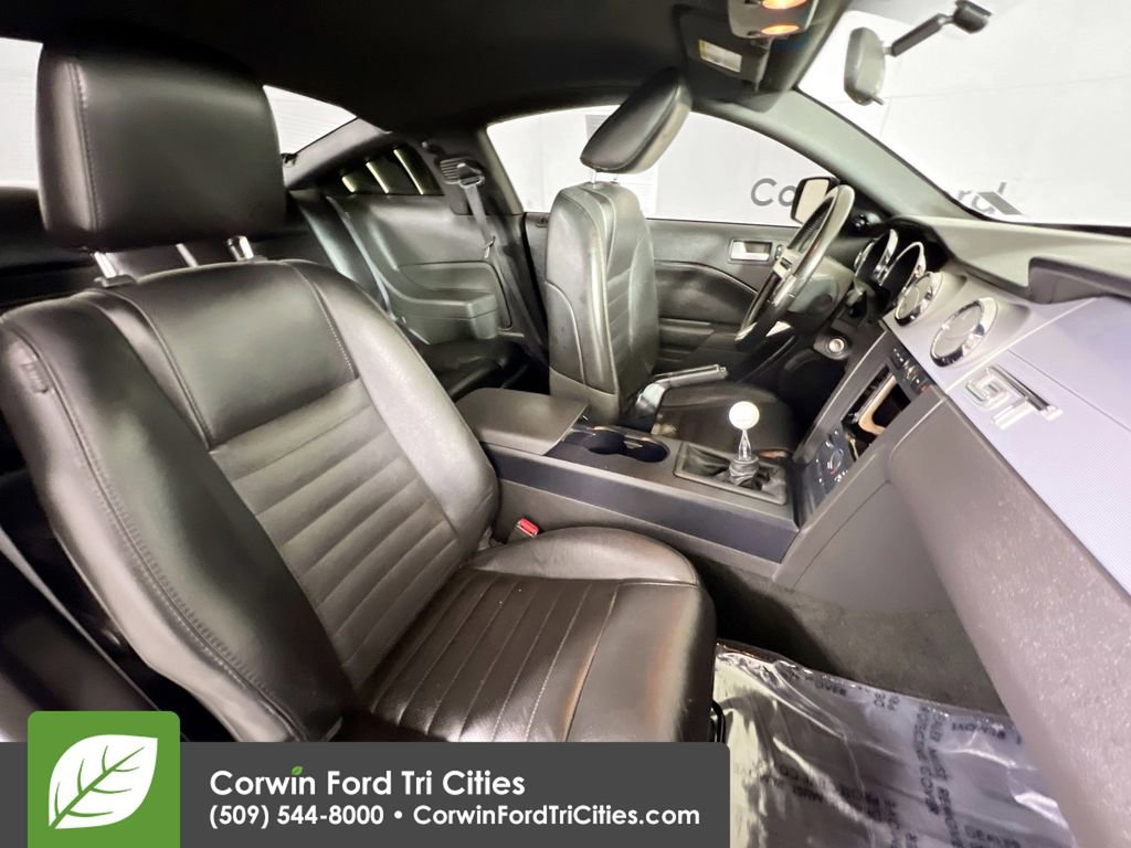 Used 2006 Ford Mustang GT Premium image 17